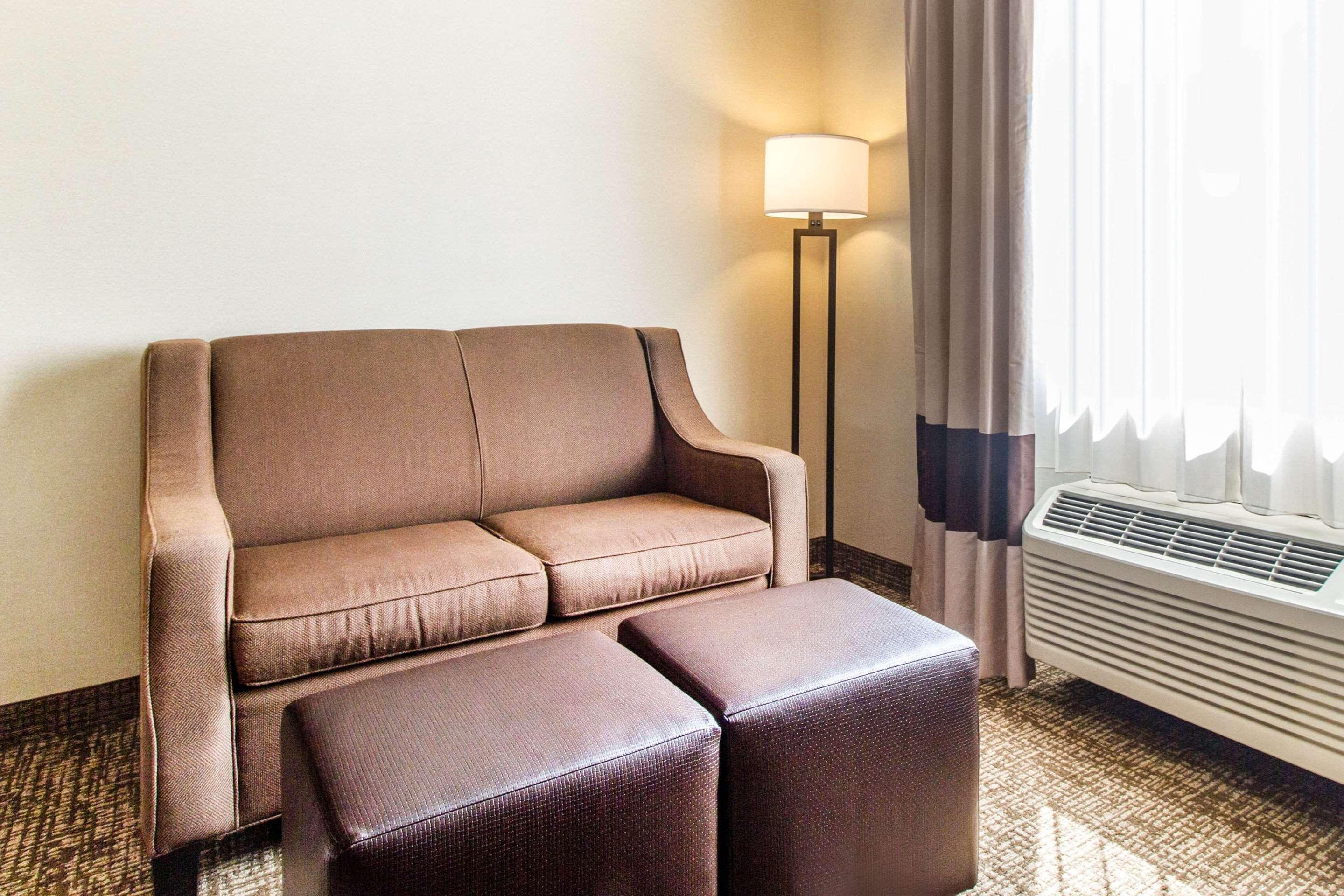 Quality Suites Корбин Экстерьер фото